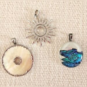 3 Necklace Pendant Set